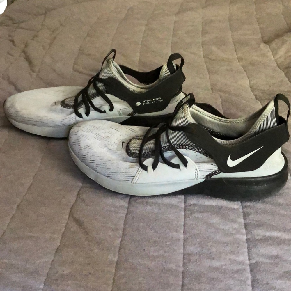 Nike flex contact shoes